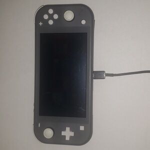 Pre-owned Nintendo Switch Lite